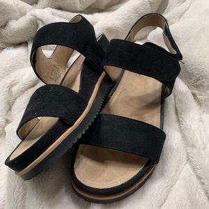 SOUL Naturalizer Size 9 M Women’s Sandal Kaila